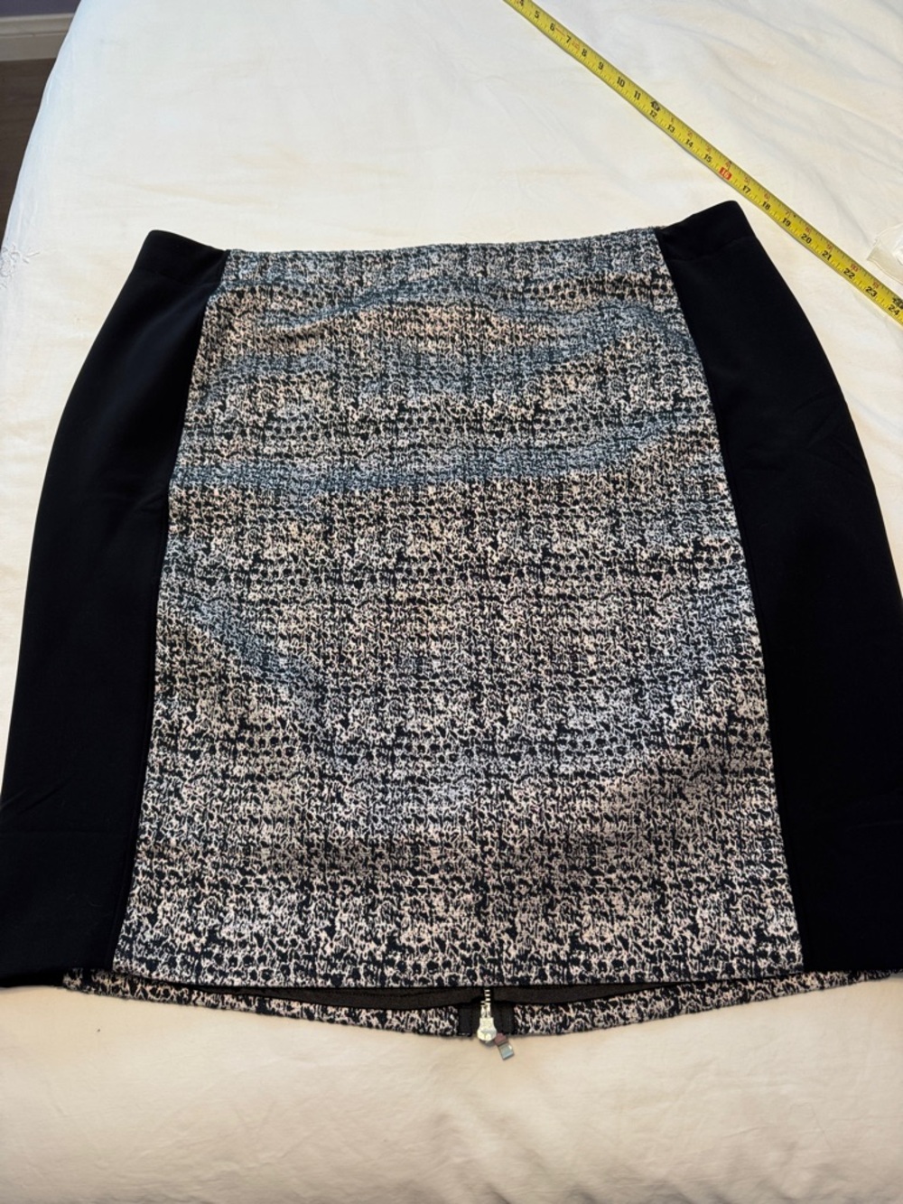MYNT 1792 Black and Gray Textured Panel Pencil Skirt